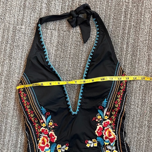 Johnny Was Swimsuit Reeve Plunge Embellished One Piece M Medium - Picture 7 of 7
